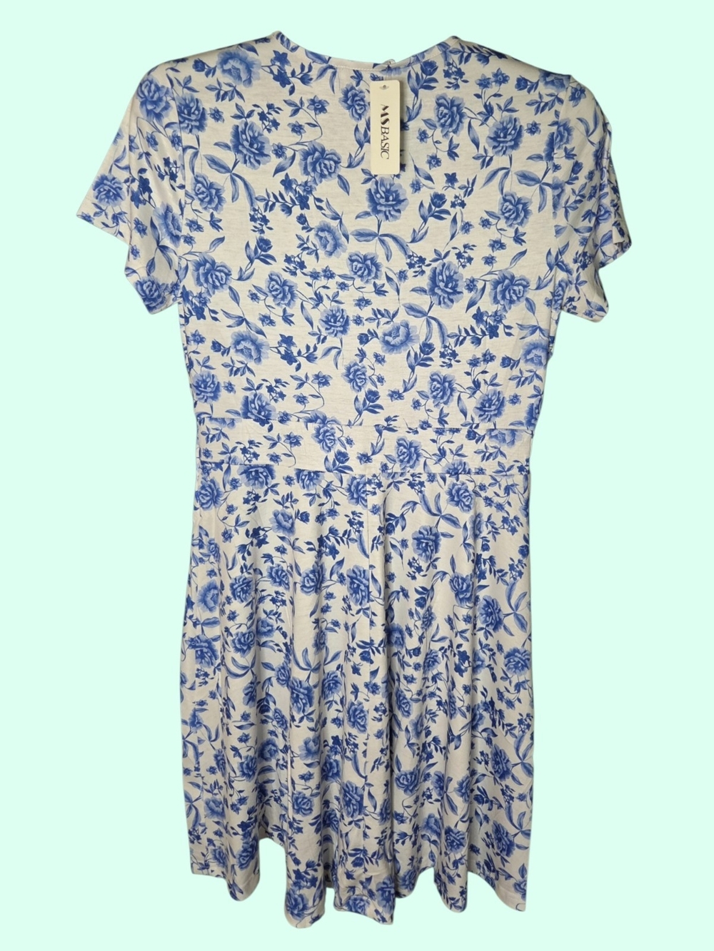 MSBASIC Women Blue White Floral Wrap V-Neck Short Sleeve Mini Dress Size M NWT
